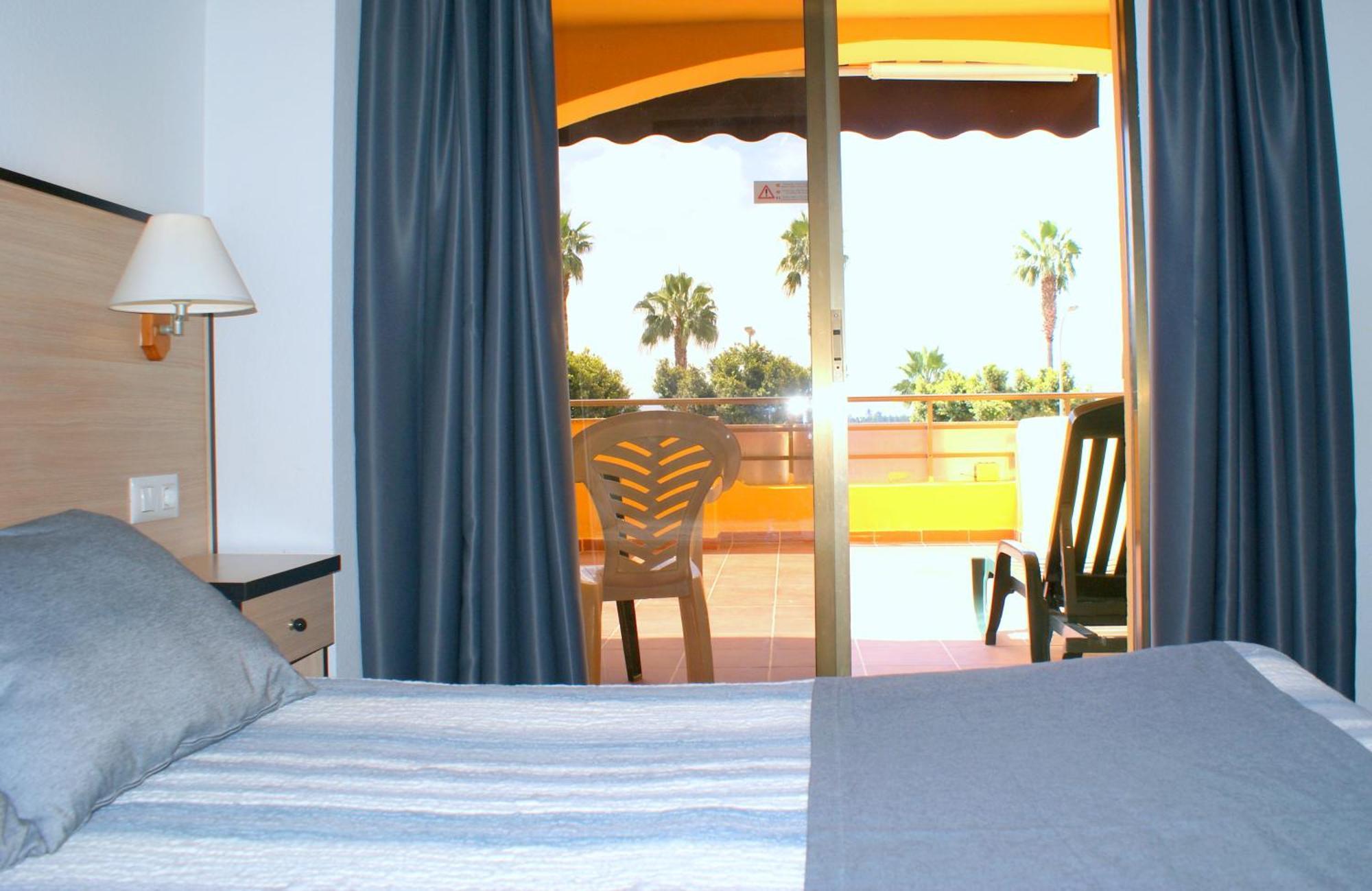Hotel Carabela 2 Cullera Exterior foto